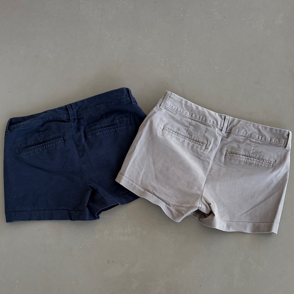 Old Navy Le Pixie Shorts Bundle in Navy Blue and Gray Size 2 - Picture 9 of 9